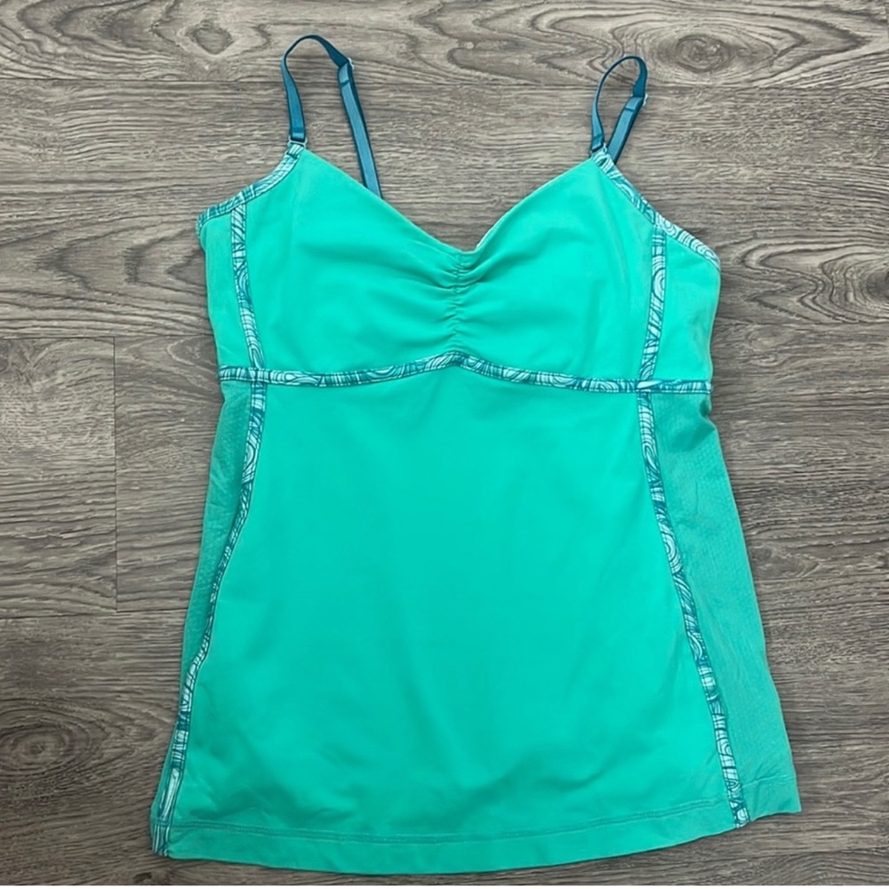 💯 authentic LULULEMON ruched bust tank top teal Bali Breeze 8